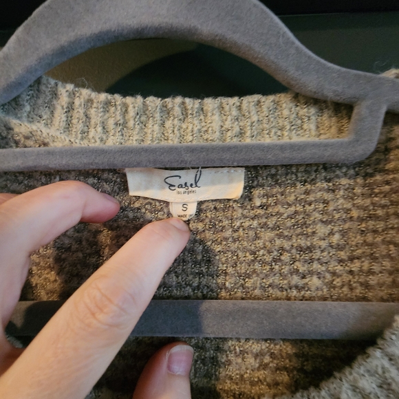 Easel Cream and Brown Patterned Sweater - Picture 2 of 2